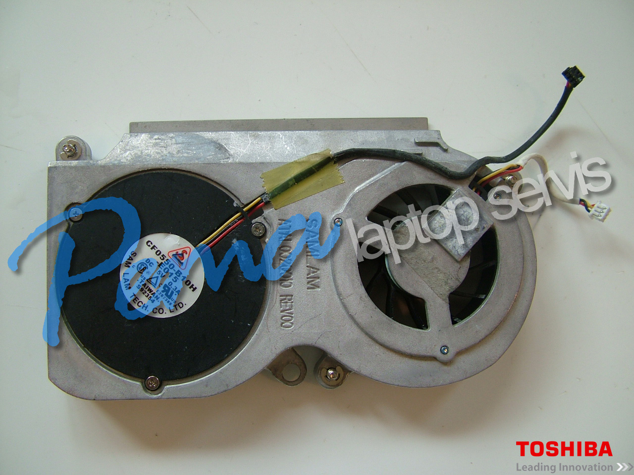 Toshiba Satellite P10 fan